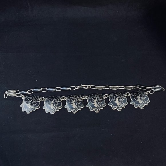 Vintage Siam Goddess Sterling Silver Necklace (5001) - Picture 6 of 9